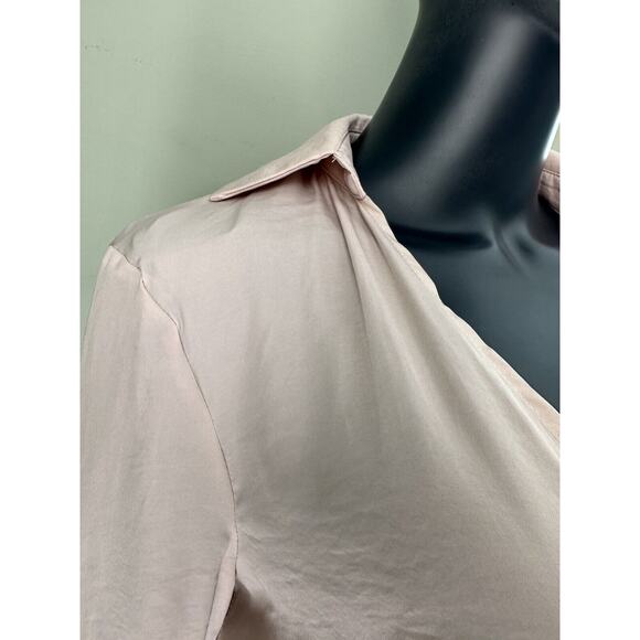 Missguided Long Line Tie Front Shirt Size 4 NWT Light Pink Silky - Picture 6 of 11